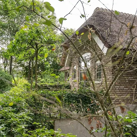 In Veluwe Near Speulderbos Forest Hébergement de vacances